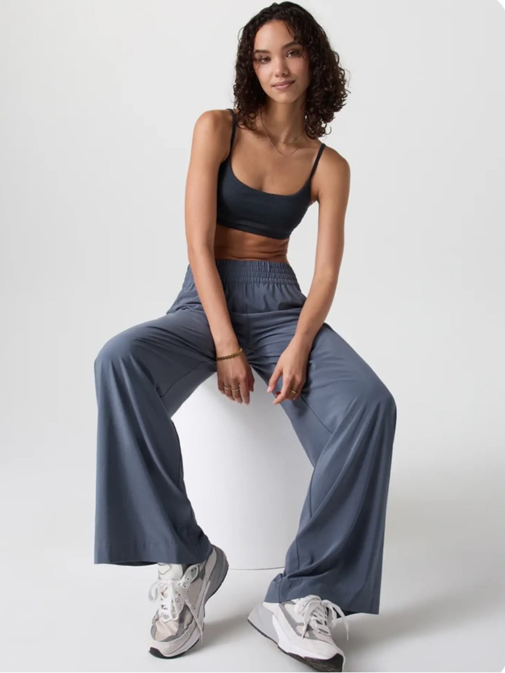 NWT Vuori Villa Wideleg Pant Azure XS High Rise Travel Lounge - Picture 4 of 10